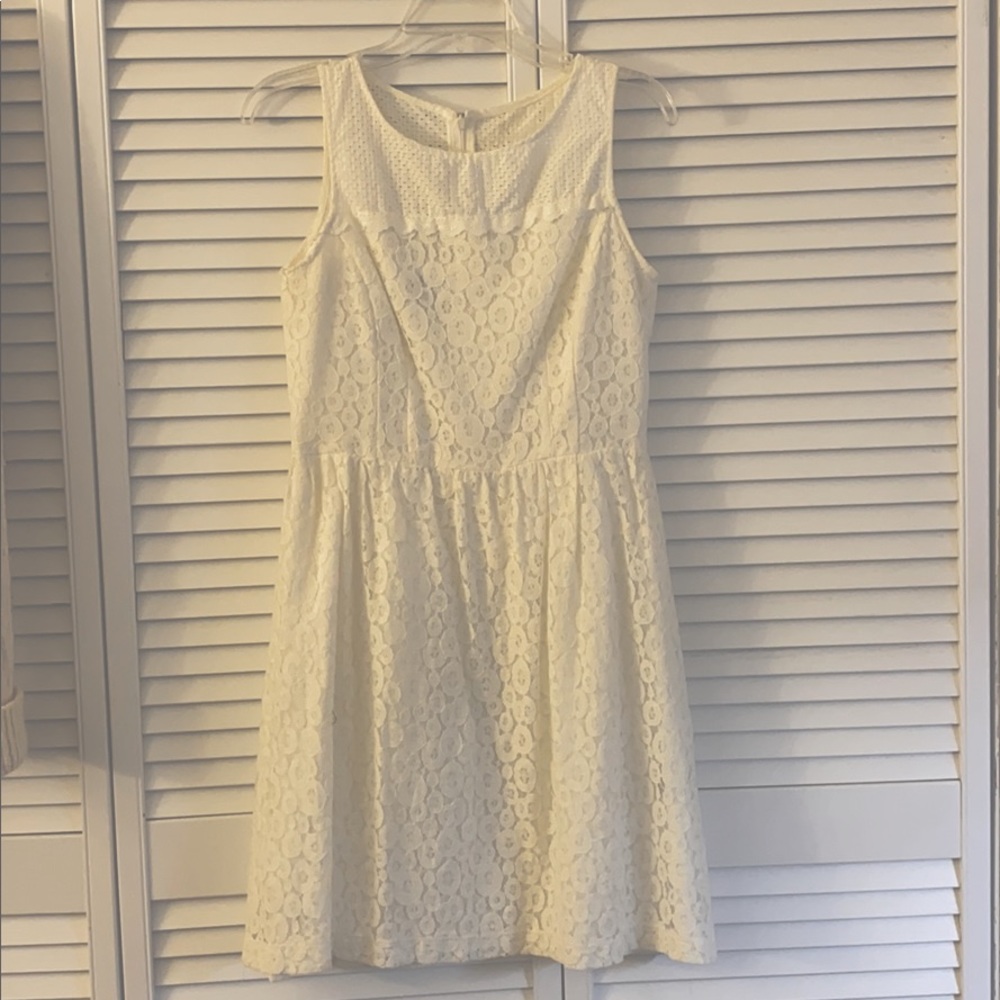 Lace white dress
